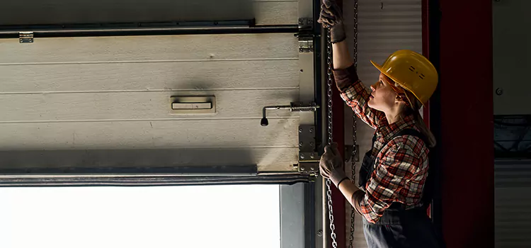 Addressing Common Garage Door Stoppage Issues in Twentynine Palms, CA